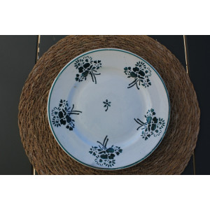 Lot de 5 assiettes plates des faïenceries du Rhône Labrut frères